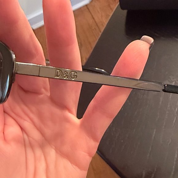 D&G Dolce & Gabbana authentic rectangle vintage sunglasses - Picture 7 of 7